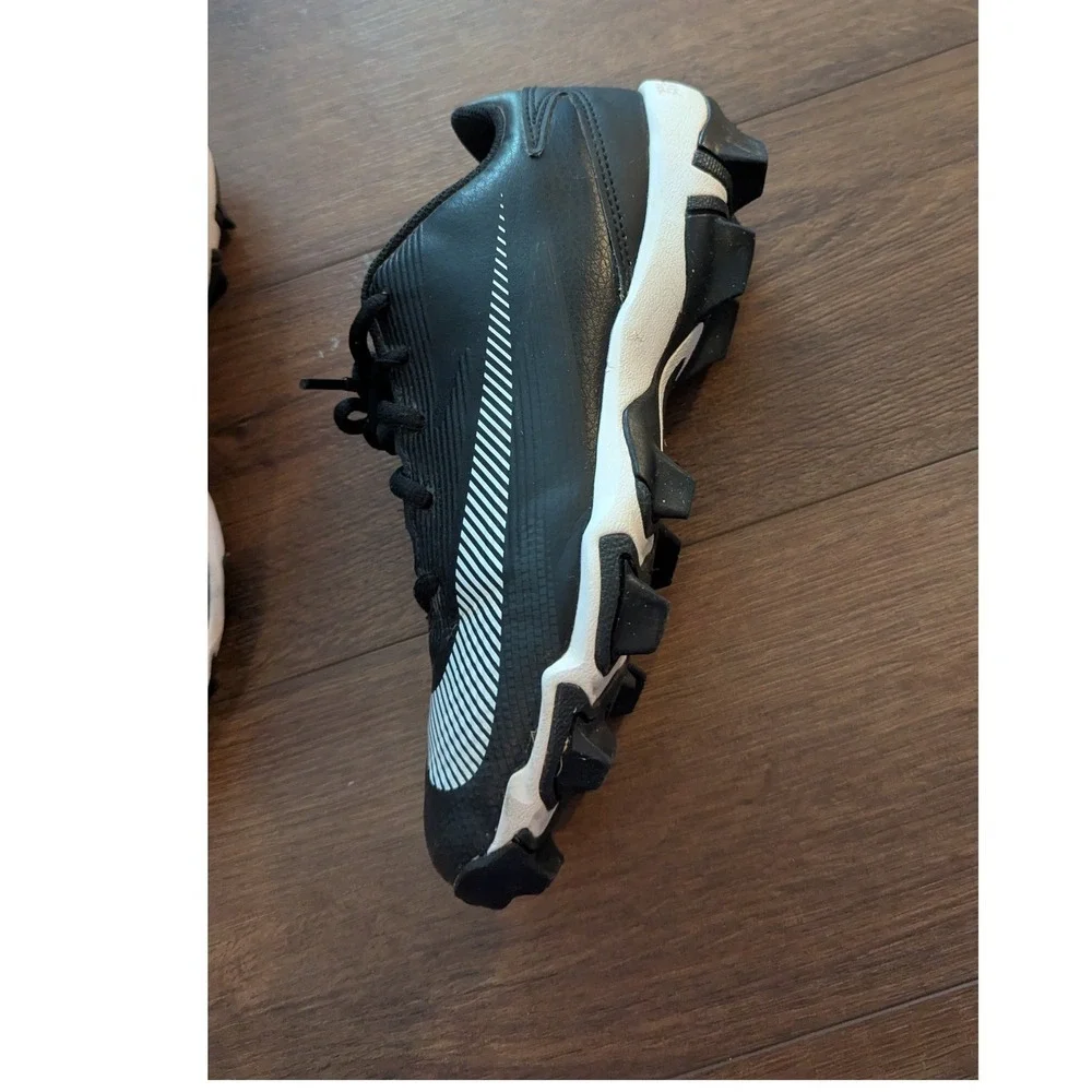 Nike Alpha Huarache 4 Keystone Kids Baseball Cleats Black White IQ1048-001 5.5Y